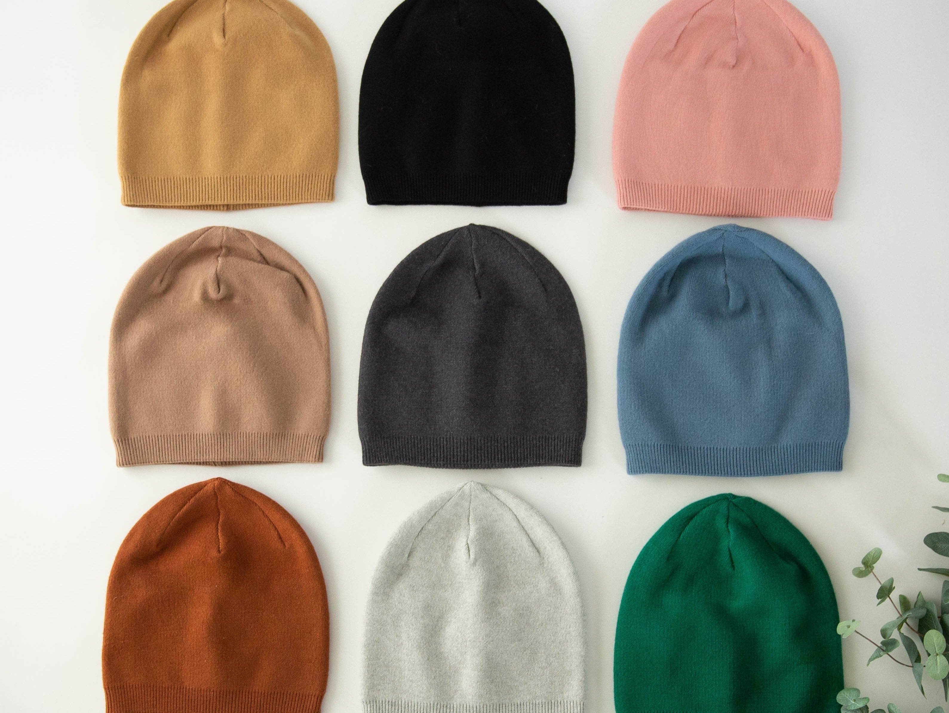 Cozy Up in Style with Our New Ultra-Soft Cashmere Blend Beanies: The Perfect Winter Accessory