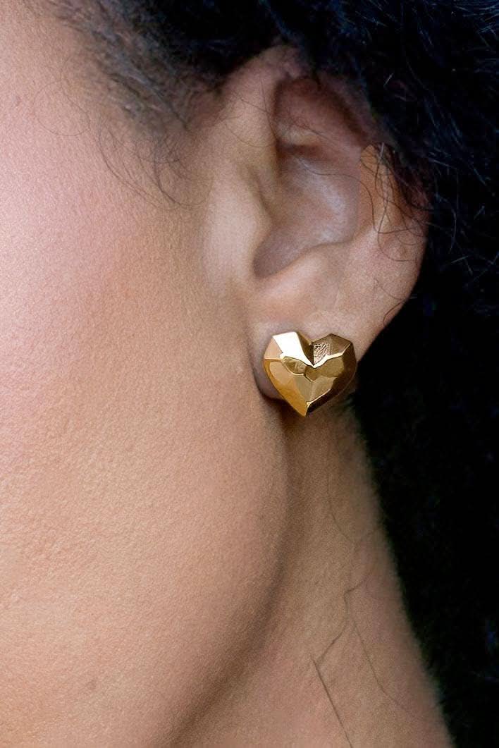 Disco heart stud gold earrings