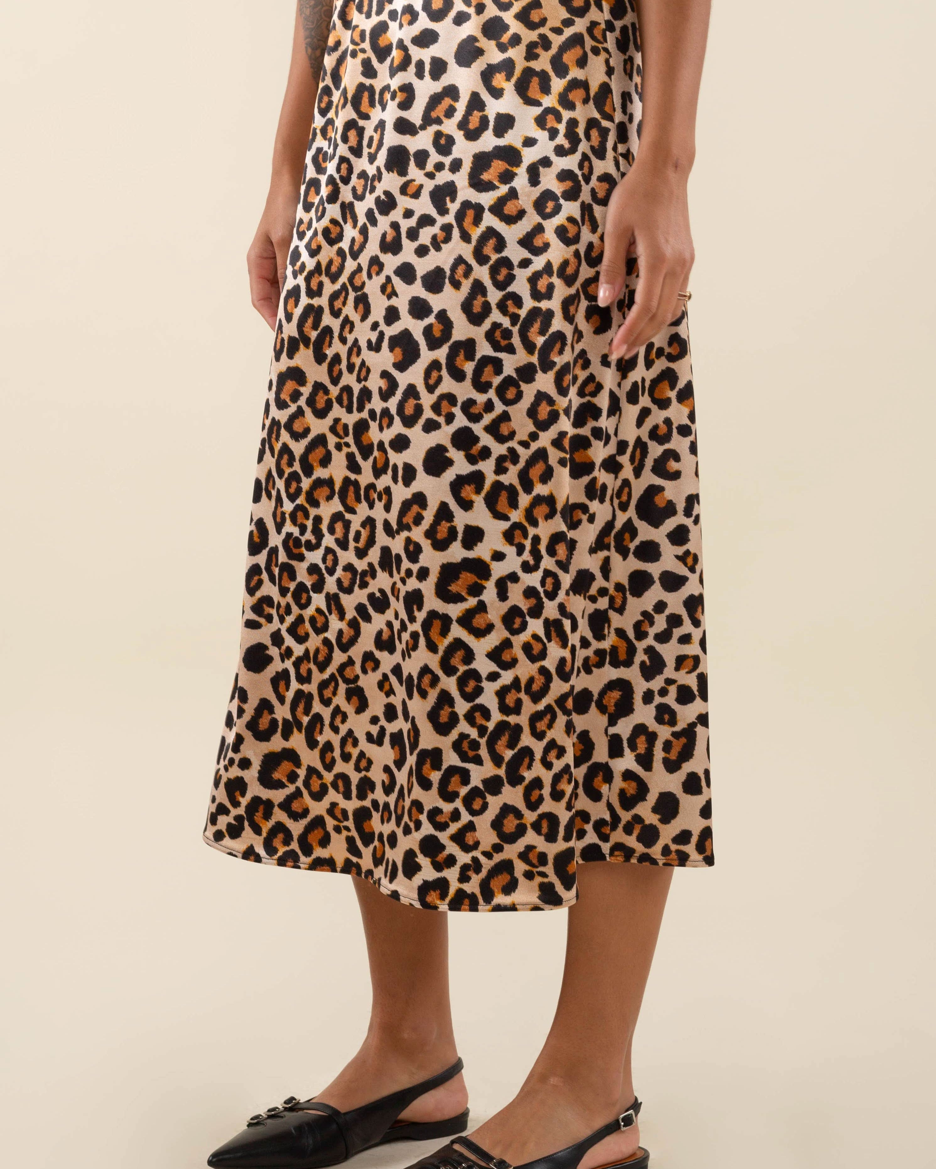 Daphne Leopard Satin Midi Skirt - Side