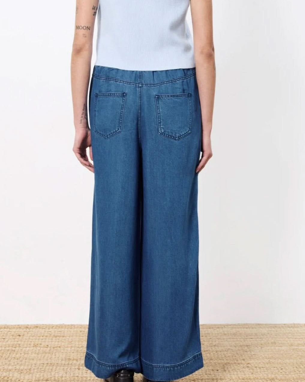 Back view of FRNCH Marine Pants – Relaxed Wide-Leg Navy Trousers for Women