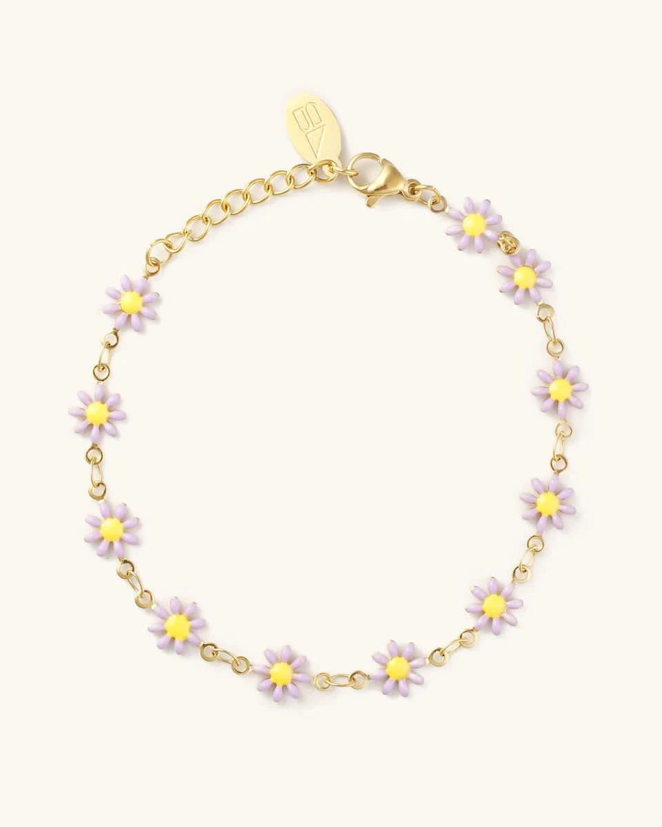 Nikki Smith - 14k Gold Daisy Bracelet - FORM + CONTENT