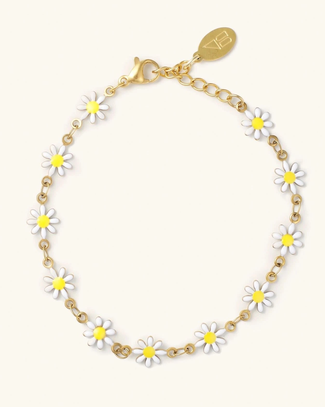 Nikki Smith - 14k Gold Daisy Bracelet - FORM + CONTENT