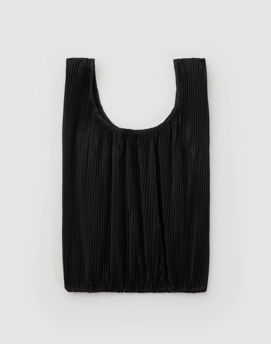 Black pleated bag on a white background