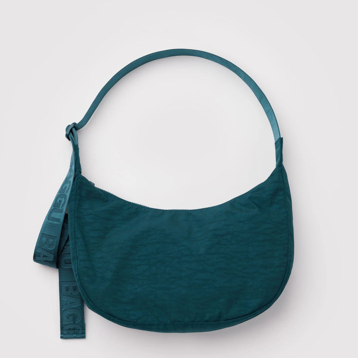 BAGGU Medium Nylon Crescent Bag