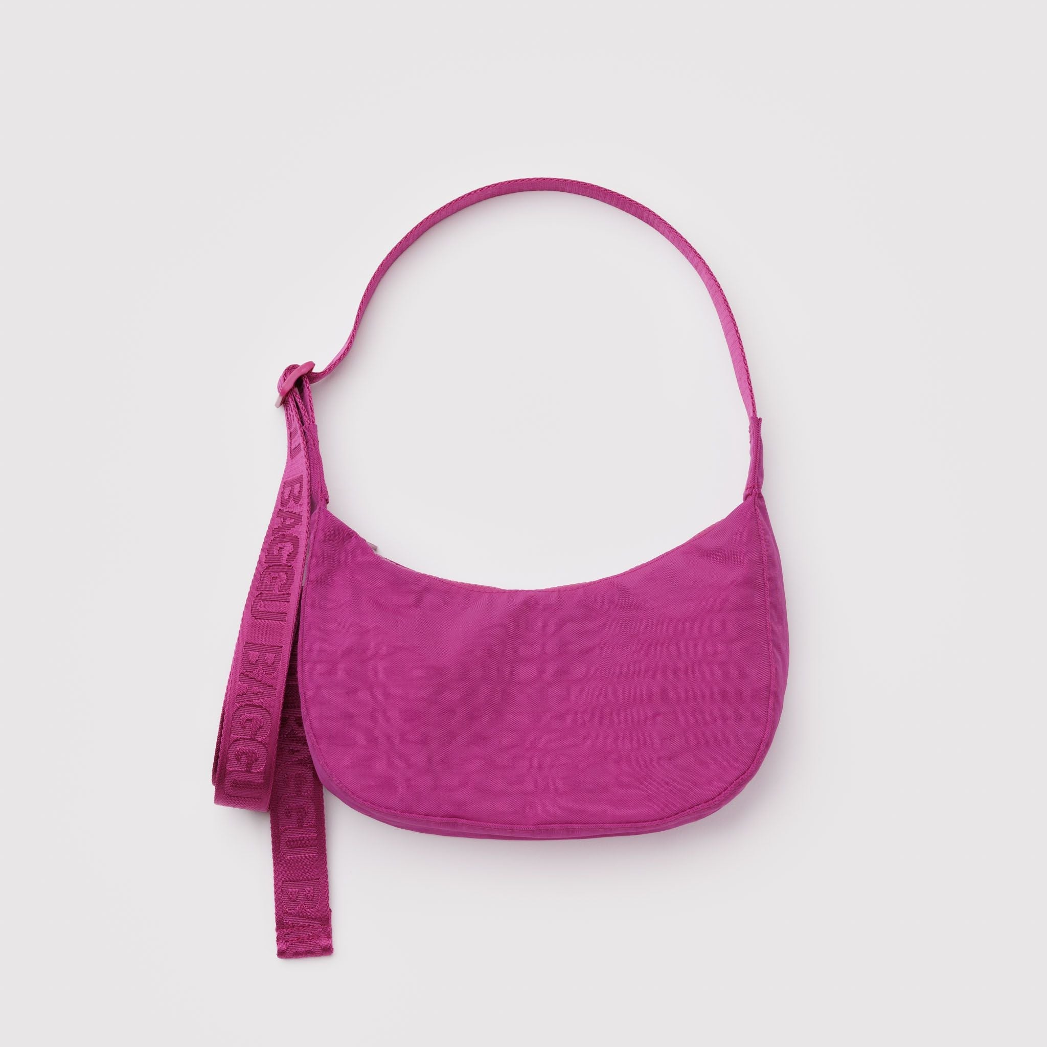 BAGGU Small Crescent Bag