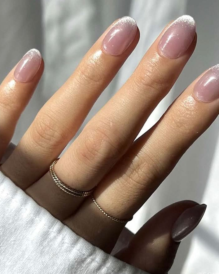 Close-up of short round press-on nails, solid color finish