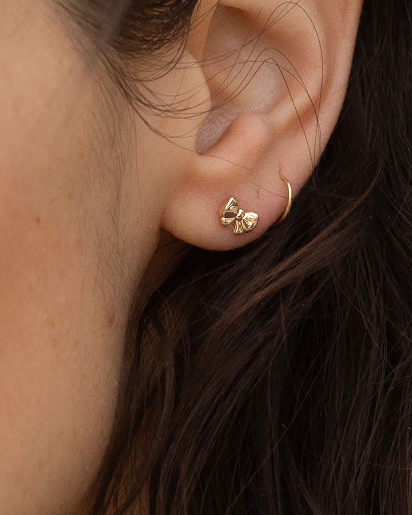 Tiny Bow Stud - 18K Gold Plated