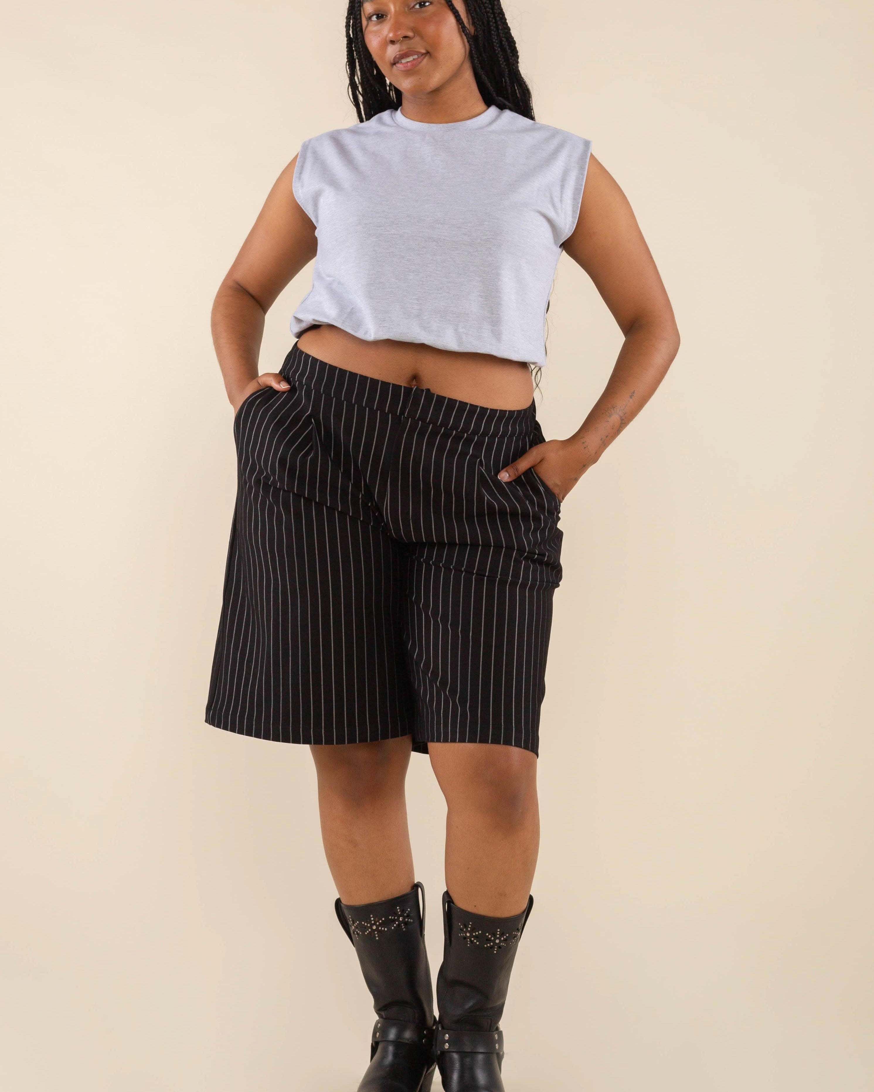 Noah pinstripe long shorts made in L.A., navy ivory color
