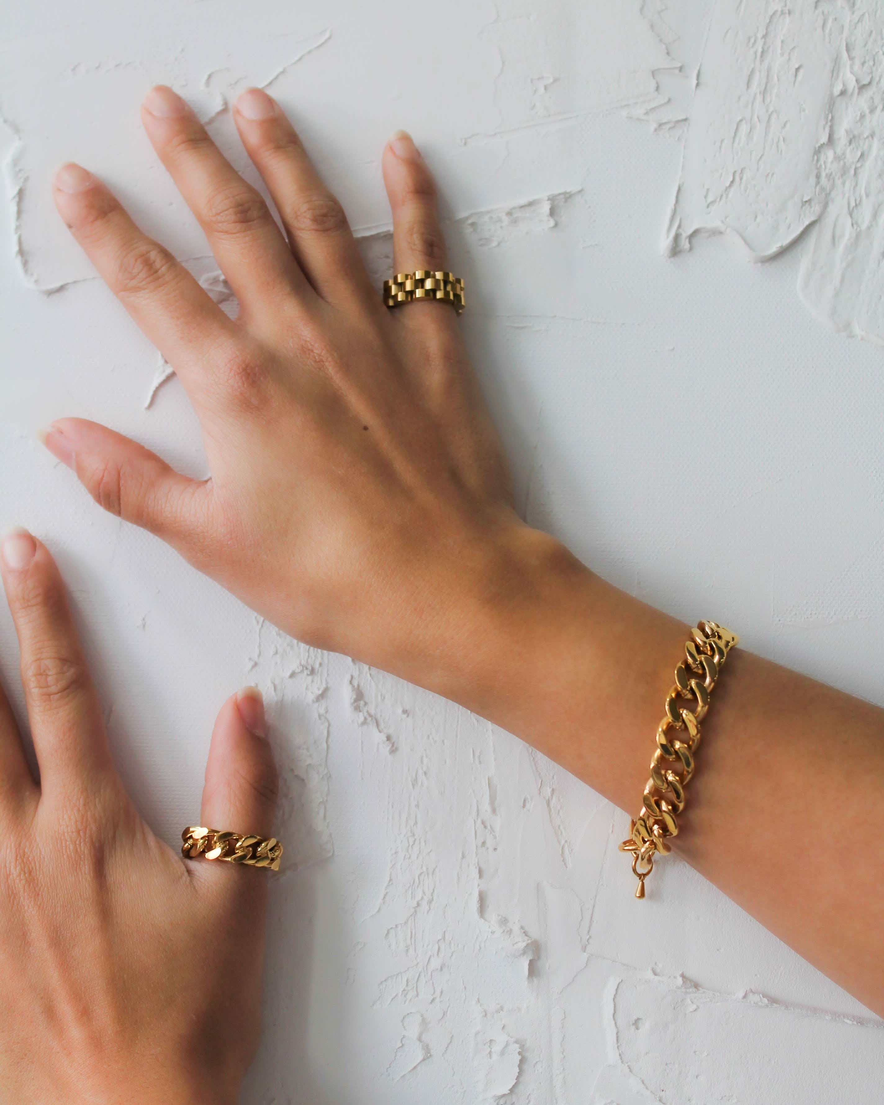 The Captain Watchband Ring: 7 - FORM + CONTENT