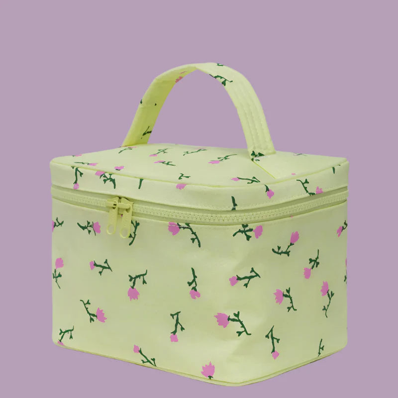 BAGGU Large Cosmetic Case - Light green makeup bag with floral pattern 