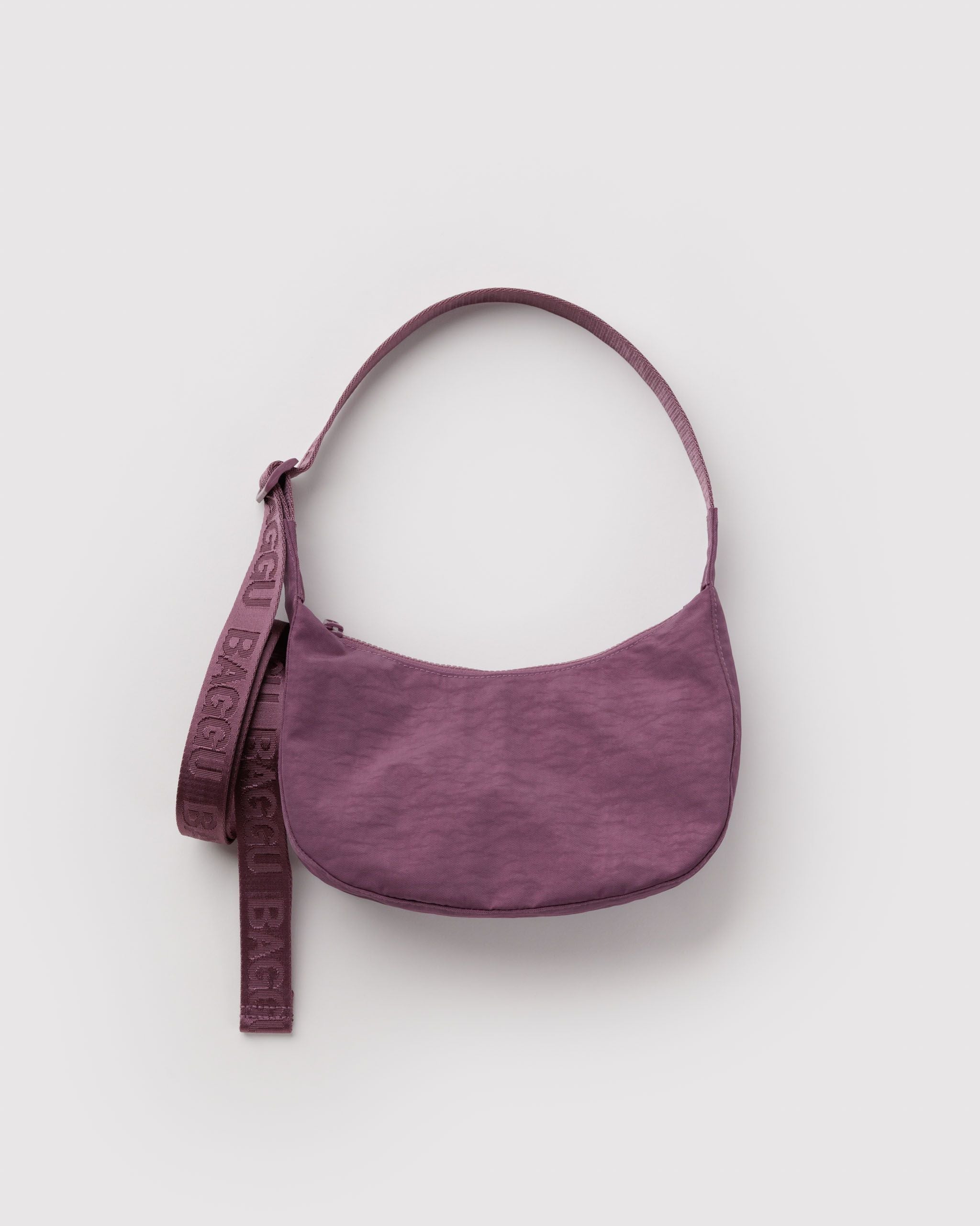 BAGGU Small Crescent Bag