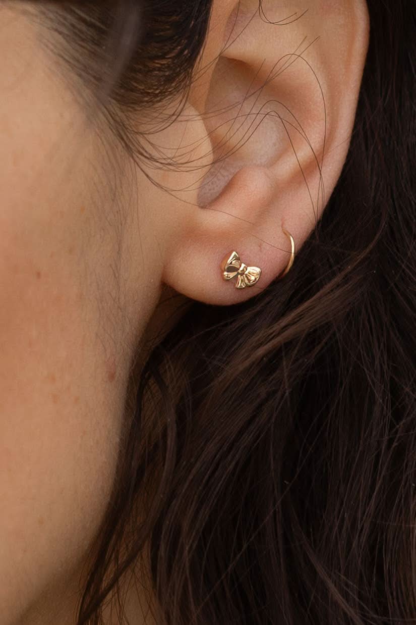 Tiny Bow Stud - 18K Gold Plated