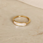 Ring with bar shaped pearl 