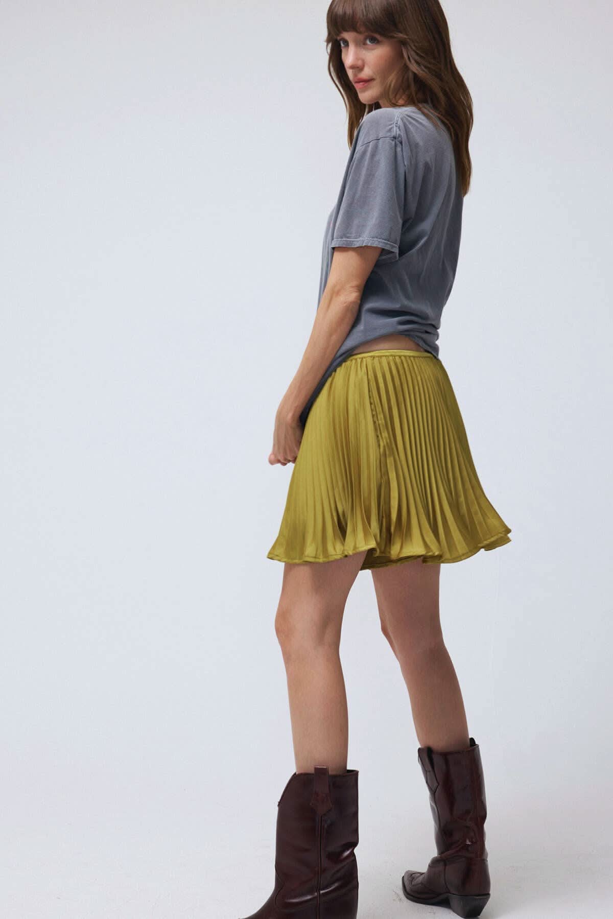 Effortlessly chic for both casual days and dressed-up moments.